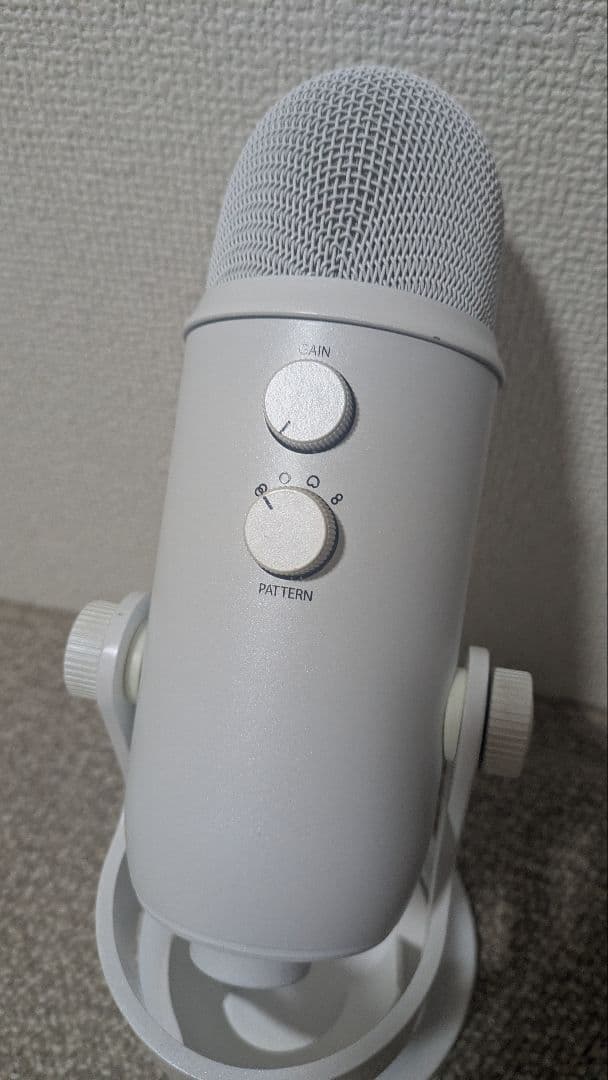 Logicool Blue Yeti Whiteout コンデンサーマイク