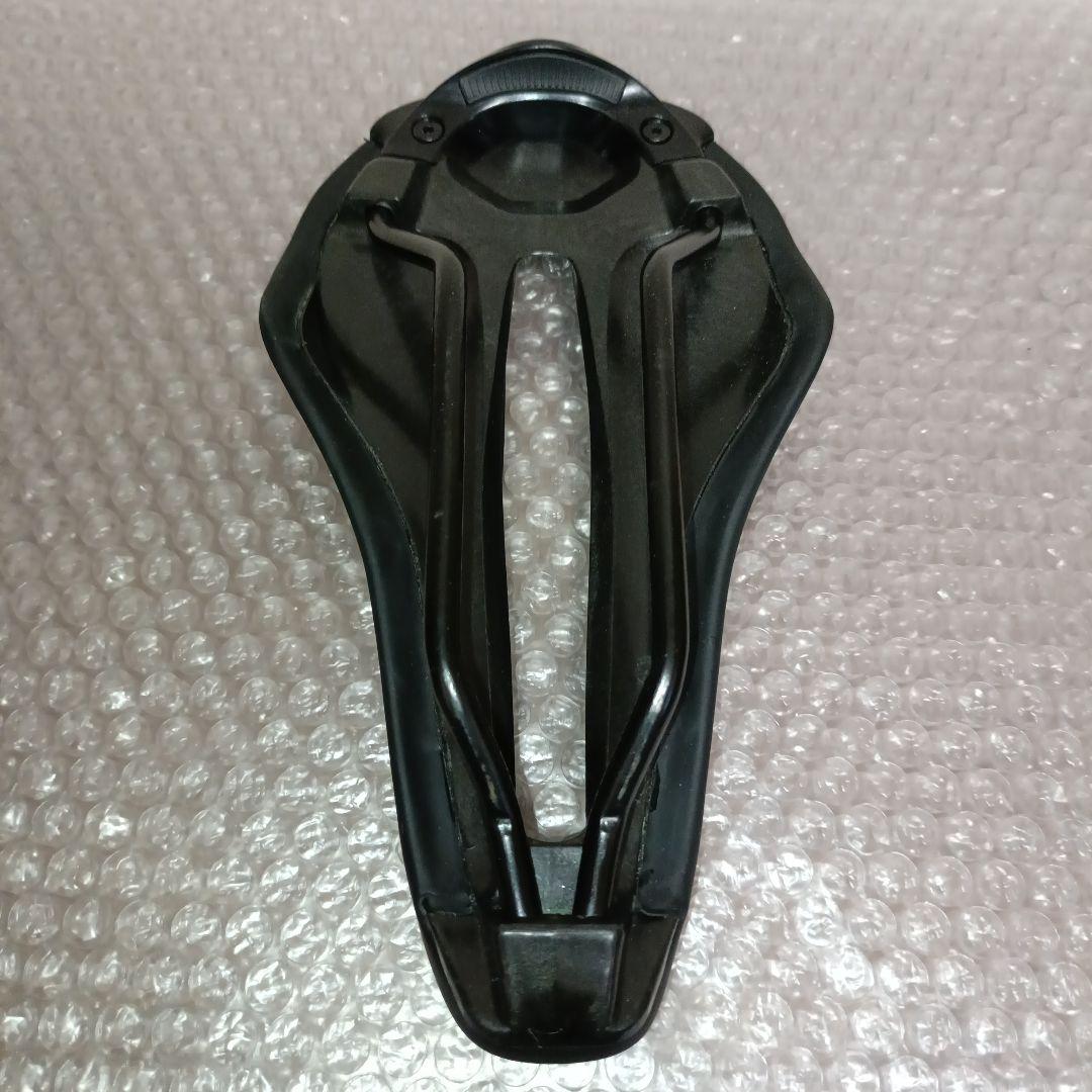 スペシャライズド SITERO PLUS 130m ボトルゲージマウント付属