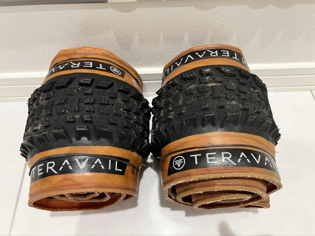 TERAVAIL EHLINE 27.5x2.5 2本セット