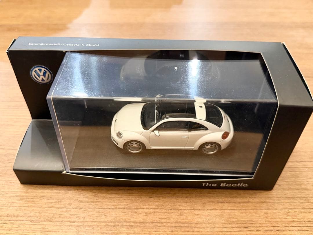 中古品 1/43 VW純正 シュコー フォルクスワーゲン ザビートル ホワイト
