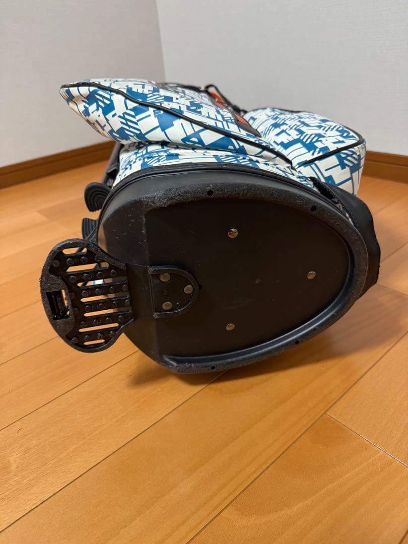 美品　マンシングウェア　キャディバッグ　グラフィック　軽量　スタンド式　防水