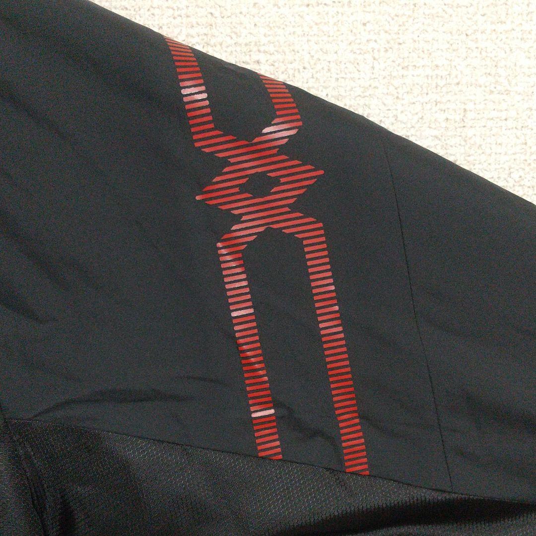 ミズノ  ブレスサーモウィンドブレーカー