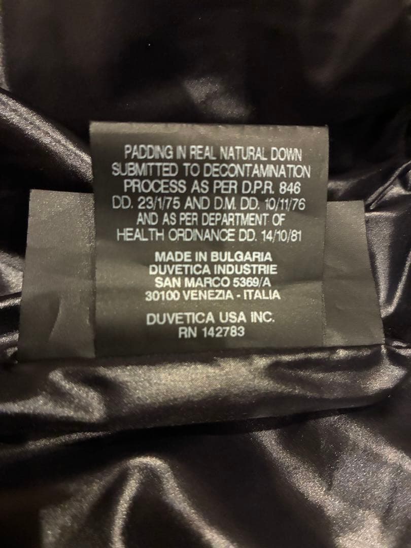 美品 DUVETICA ベスト アリステオ ダウンベスト メンズ　マット