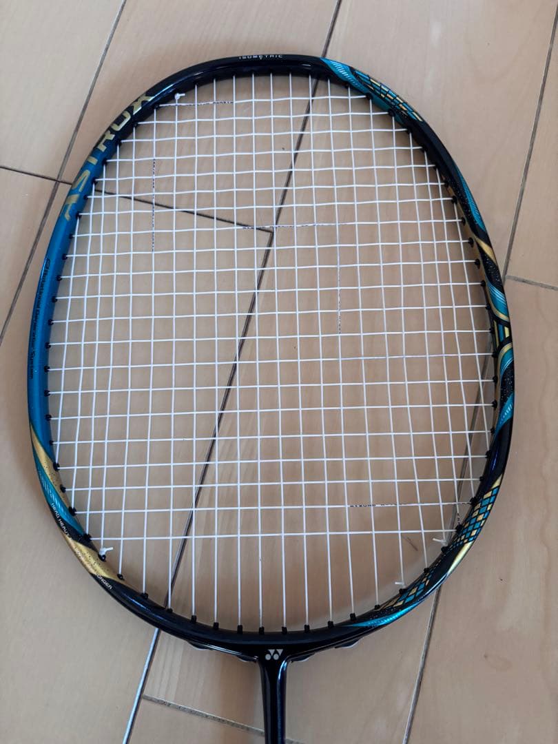 ヨネックス　ASTROX 88S pro バドミントンラケット