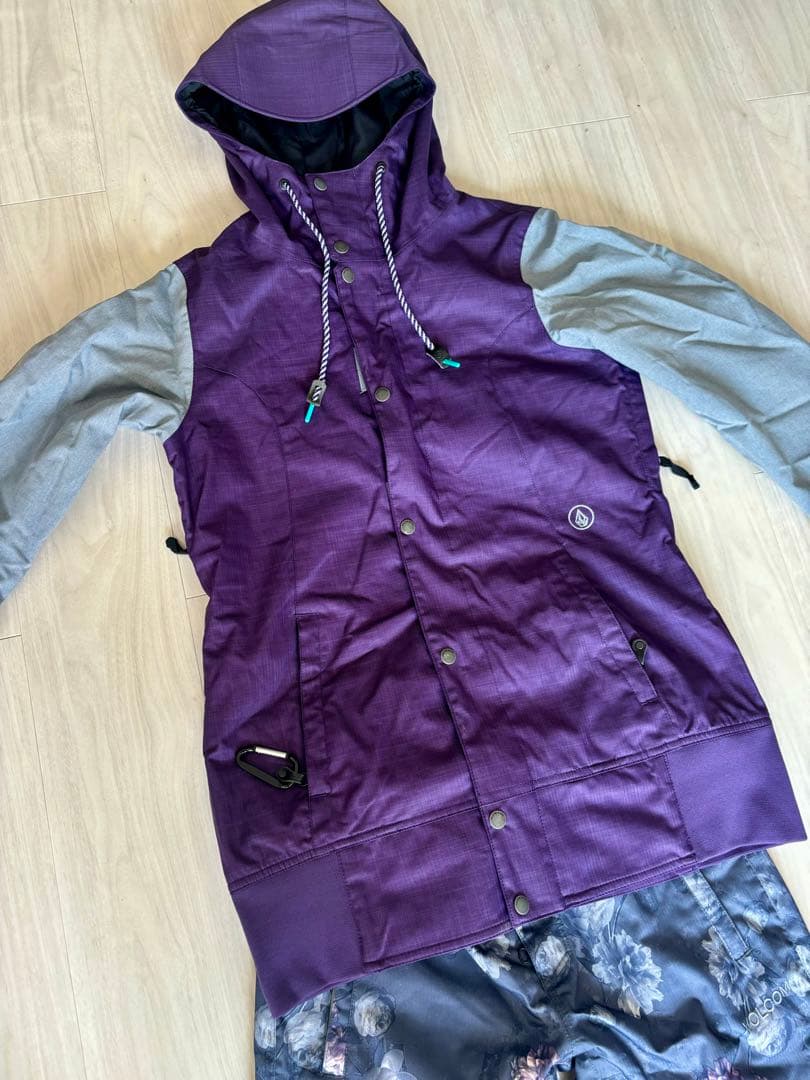 VOLCOM ボルコム　スノーウェアー セット