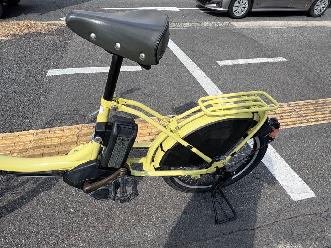 中古20インチブリヂストン電動アシスト自転車　8.7Ah 大阪