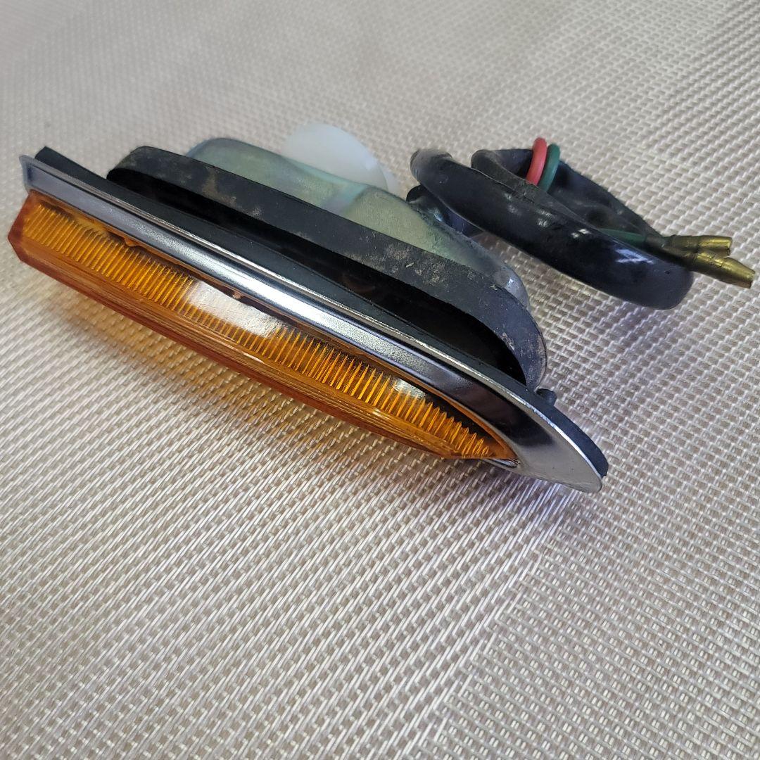 日産　ブルーバード　510　ウインカー　サイドマーカー