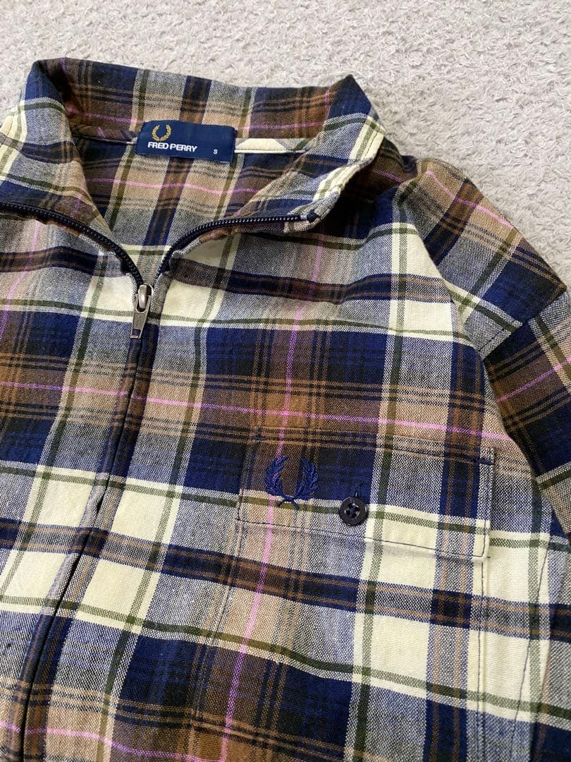 【美品】Fred Perry チェックジャケット 短丈　Sサイズ