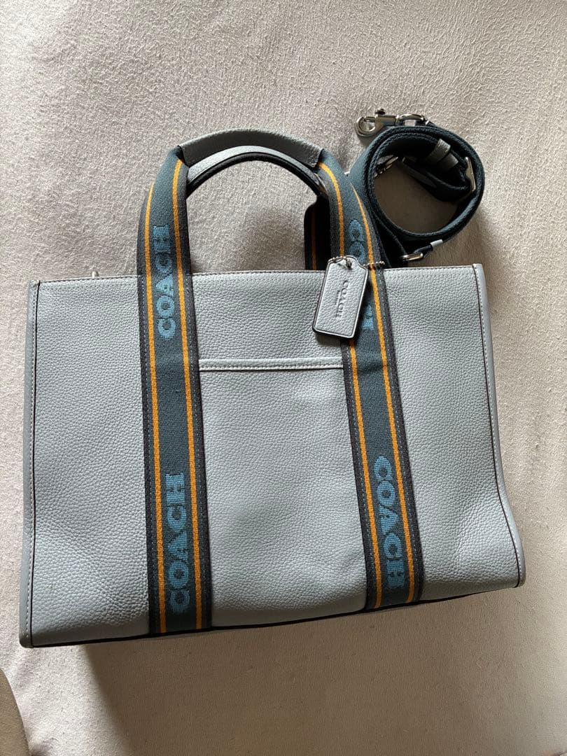 コーチCOACH