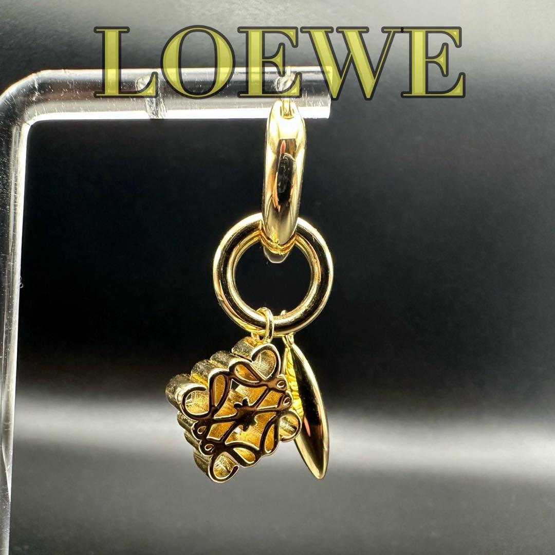 極美品✨　LOEWE　ロエベ　ピアス　ロゴ　希少　刻印　1402