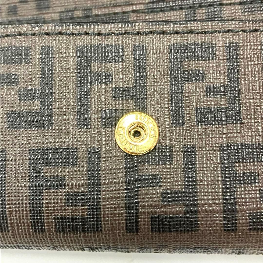 大人気☆FENDI☆フェンディ☆キーケース☆6連☆ズッカ☆キャンバス☆ブラウン