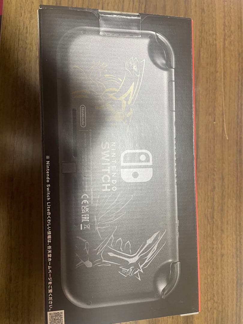 Nintendo Switch Lite ポケモンデザイン　ディアルガ・パルキア