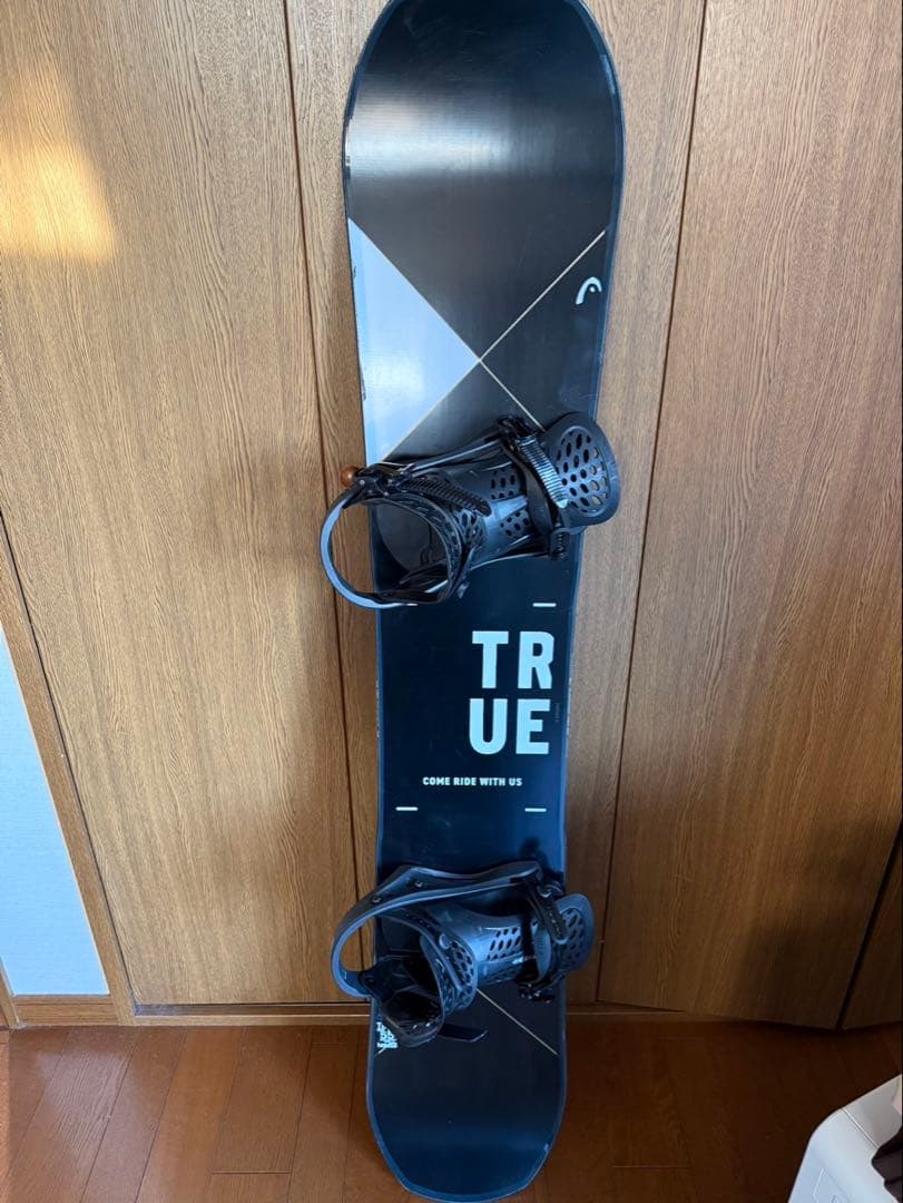 【今がお買い得✨】TRUE スノーボード ビンディング付き 　サイズ155cm