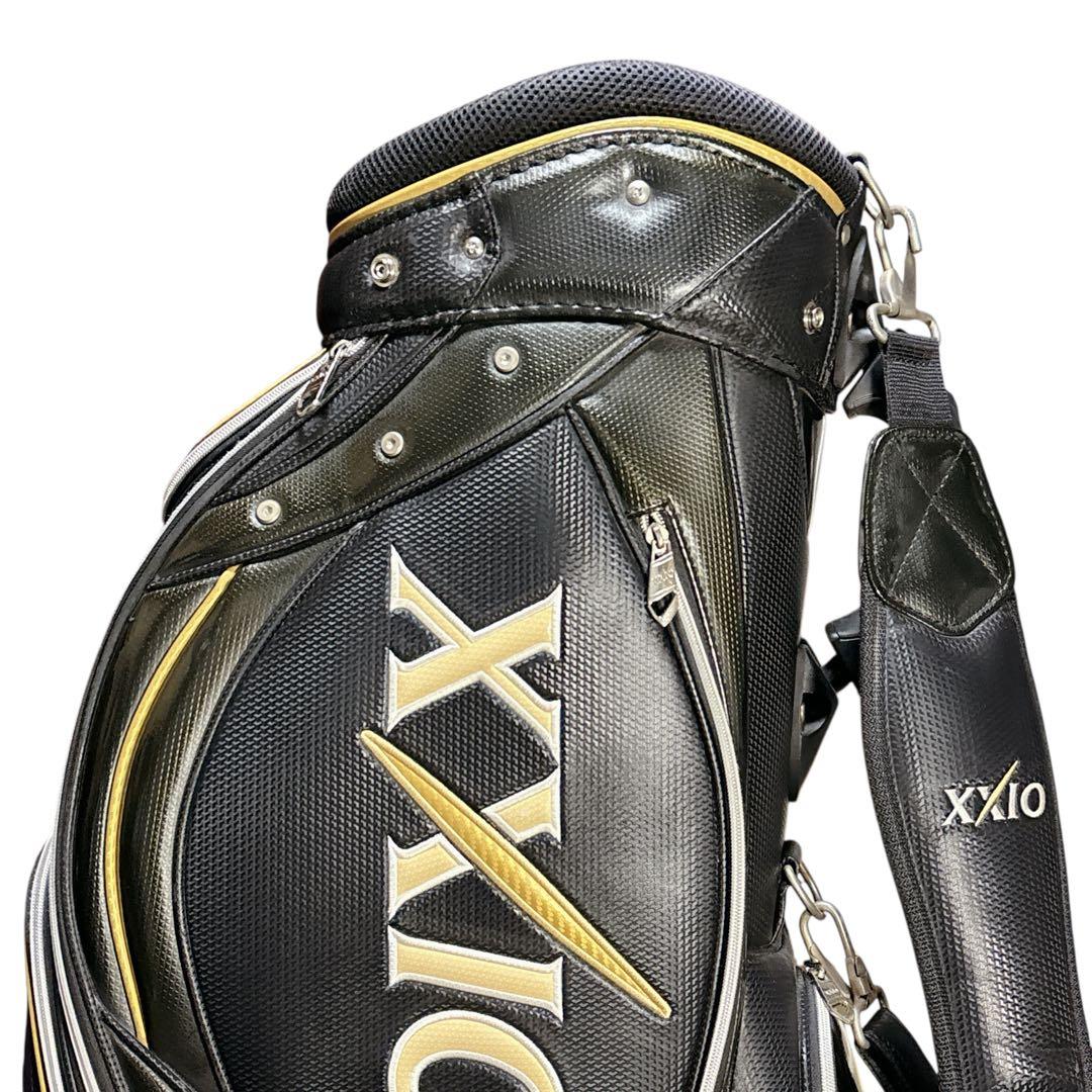 ゼクシオ XXIO キャディバッグ 黒金 カート式 軽量 高級感