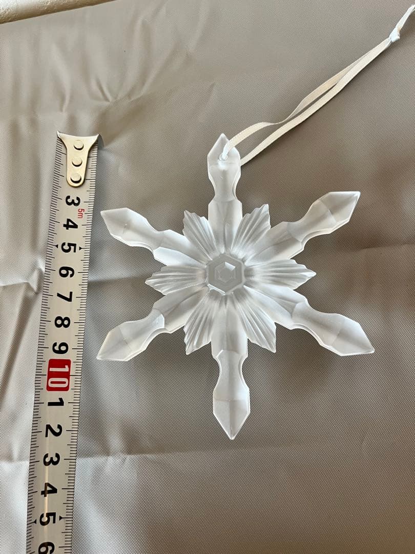Baccarat バカラ　 雪の結晶型オーナメント