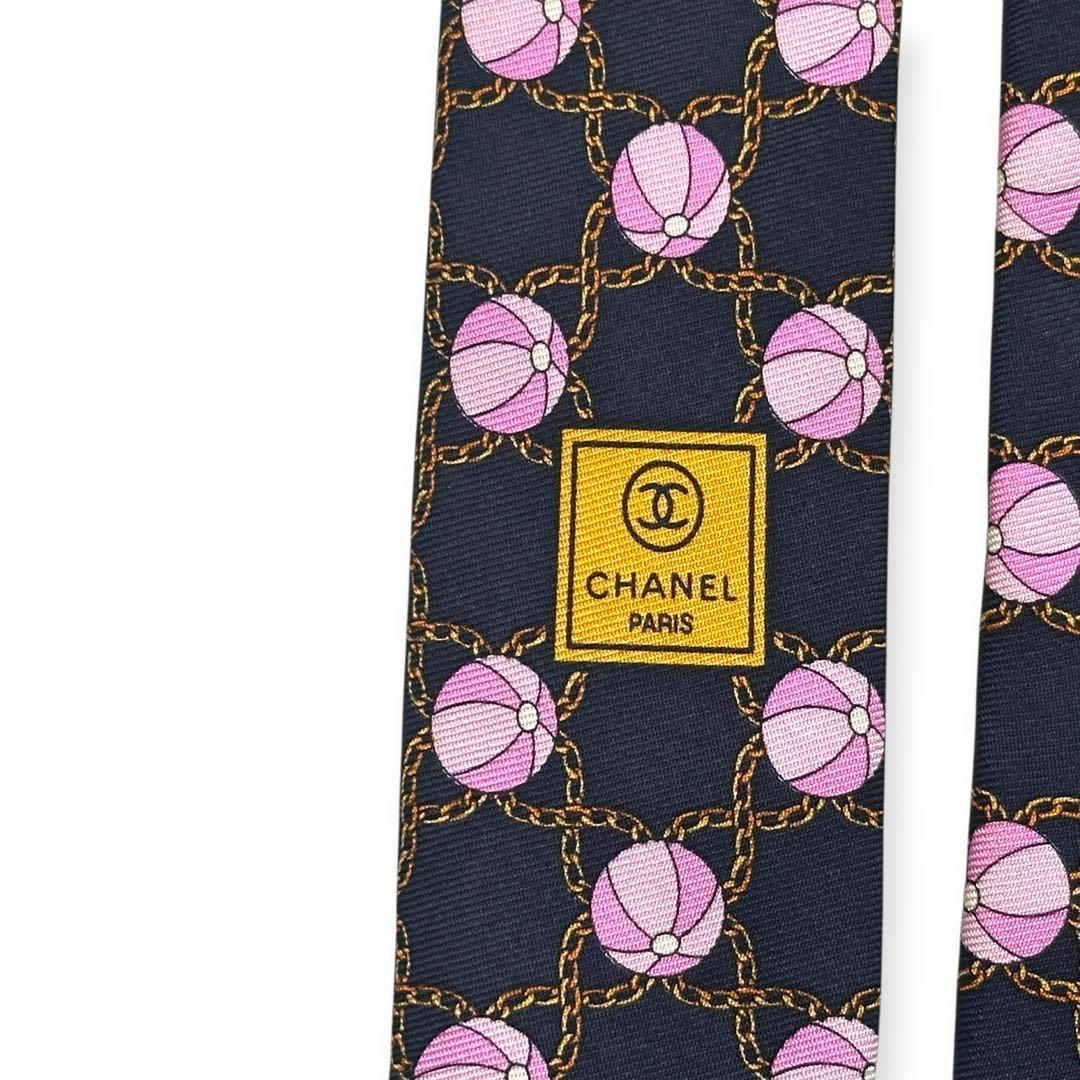 良品✨CHANEL ネクタイ　シャネル ココマーク　チェーン　シェル　ピンク