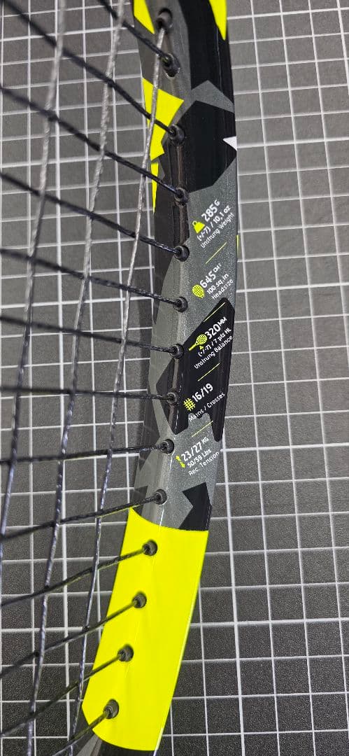 Babolat Pure Aero Team硬式テニスラケット G2(ケース付)