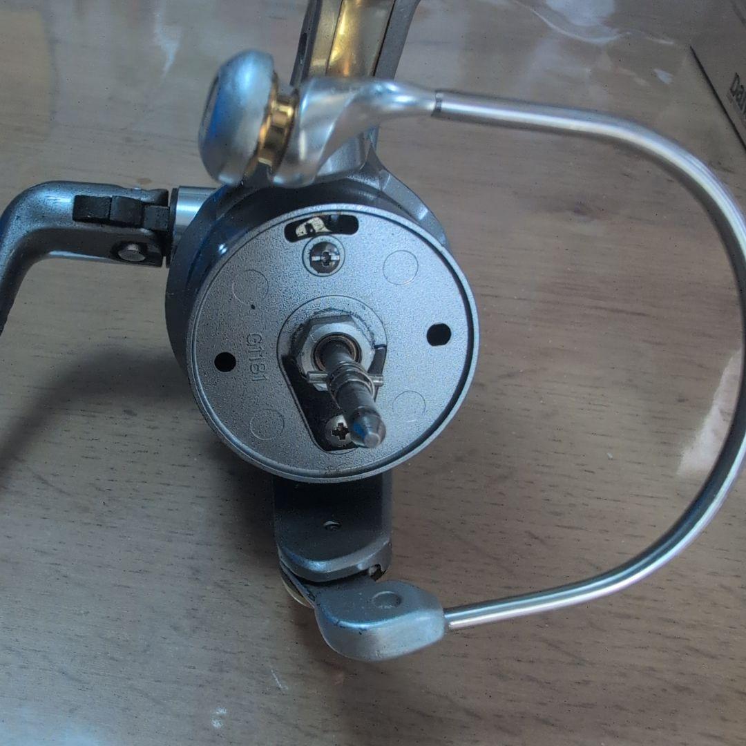 DAIWA TOURNAMENT−Z 2500LBC 替スプール付