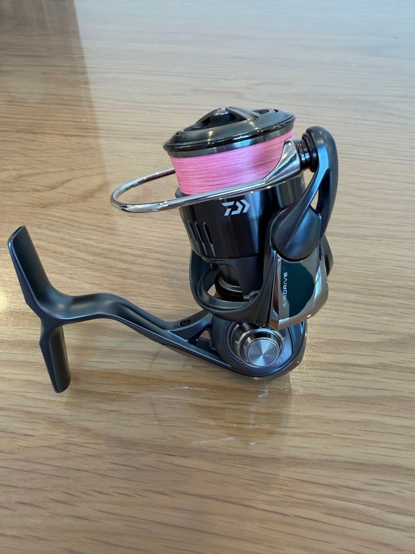 リール Daiwa AIRITY ST SF2000SS-P