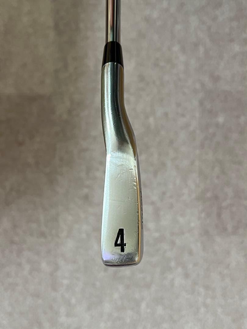 Titleist 712U ユーティリティ 4番