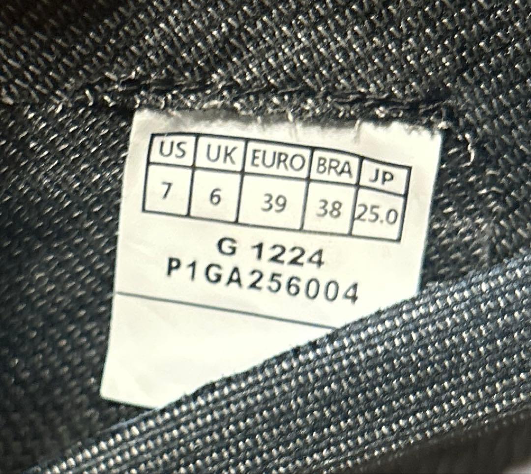 【ほぼ新品】MIZUNO α ⅡJAPAN アルファ ジャパン ミズノサッカー銀