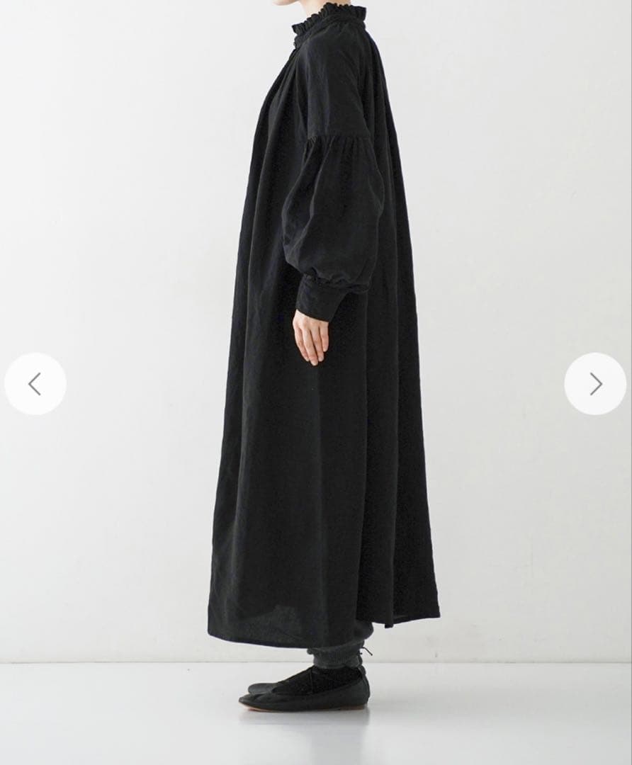 icrHaNaさま 新品 nest Robe リネン近江晒しフリル襟ワンピース