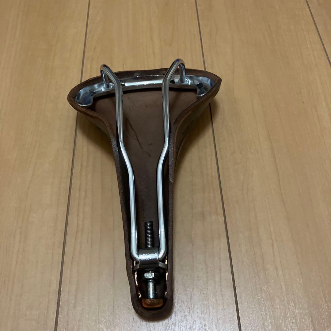 イデアル　サドル新品、未使用