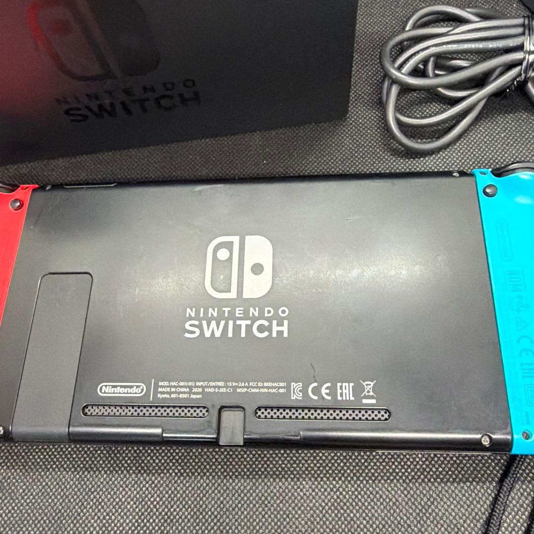 液晶美品　Nintendo Switch 本体