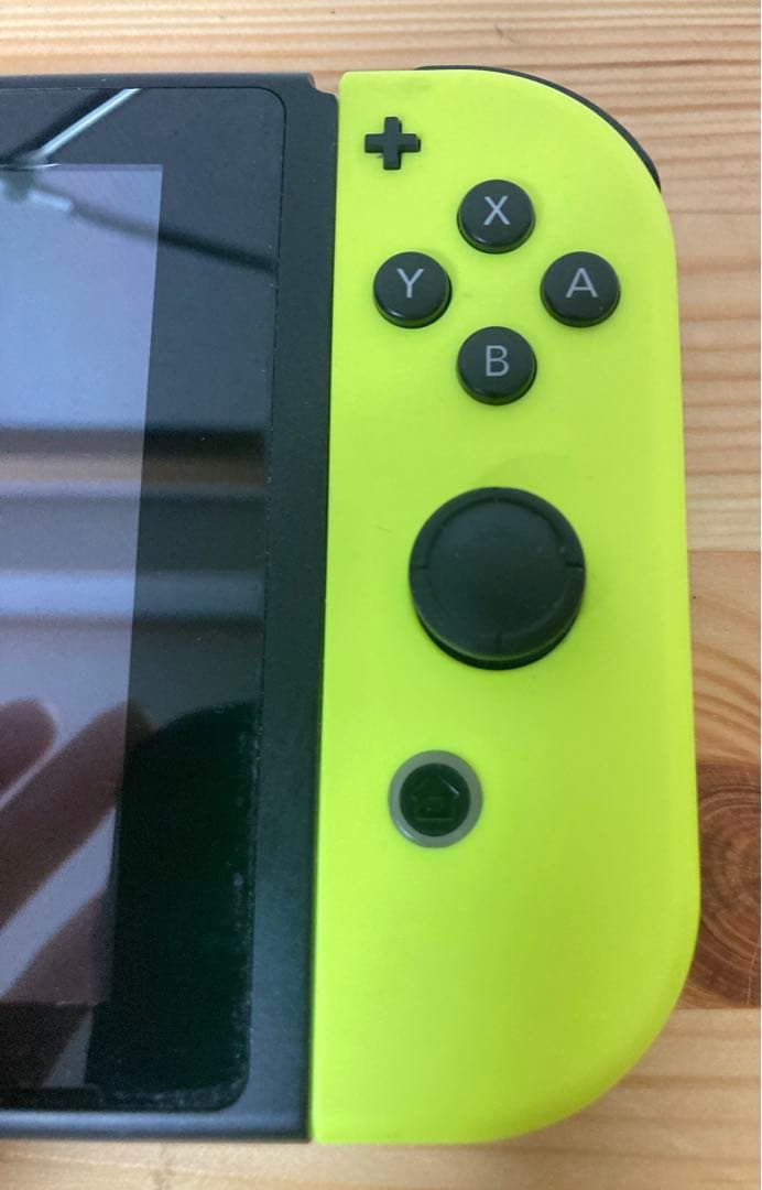 ☆大人気 Nintendo SWITCH 2018年製 HAC-001 本体のみ