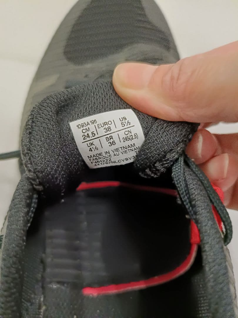 ASICS　アシックストラック＆フィールド　スパイクシューズ 短距離用ピンセット