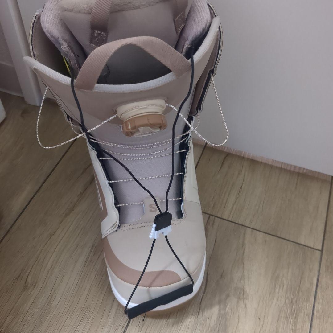 Salomon スノーボードブーツ 女性用 一部破損有