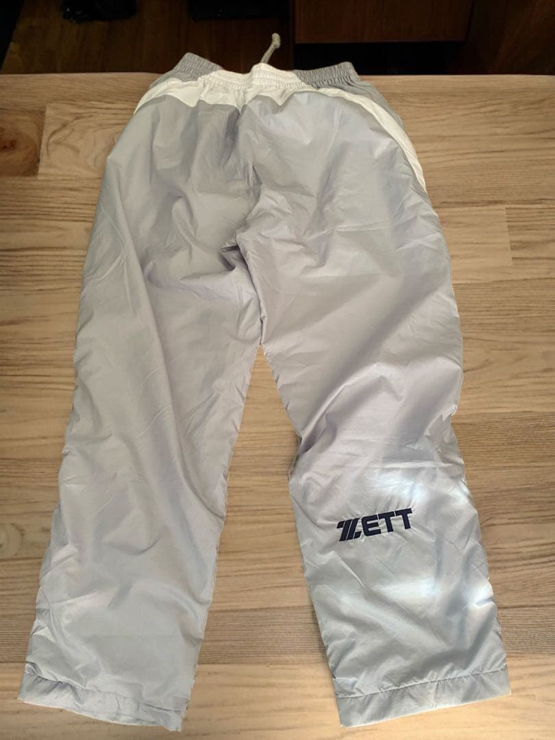 ZEET ウィンドブレーカー上下　未使用に近い　Lサイズ