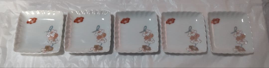 有田焼　深川製磁　紅白　花結び 陶器食器セット
