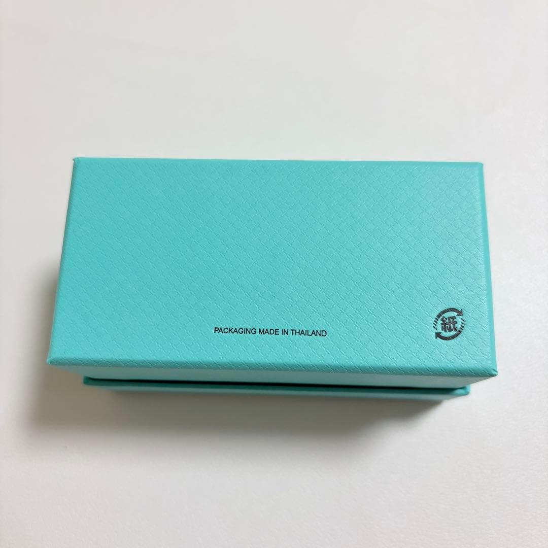 美品　ティファニー　ピアスケース　空箱　現行品　ブルーボックス
