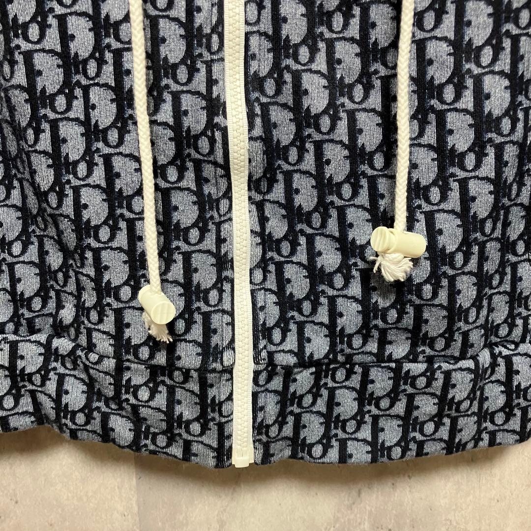 希少 大人気 ChristianDior パーカー 入手困難 フランス製 高級感