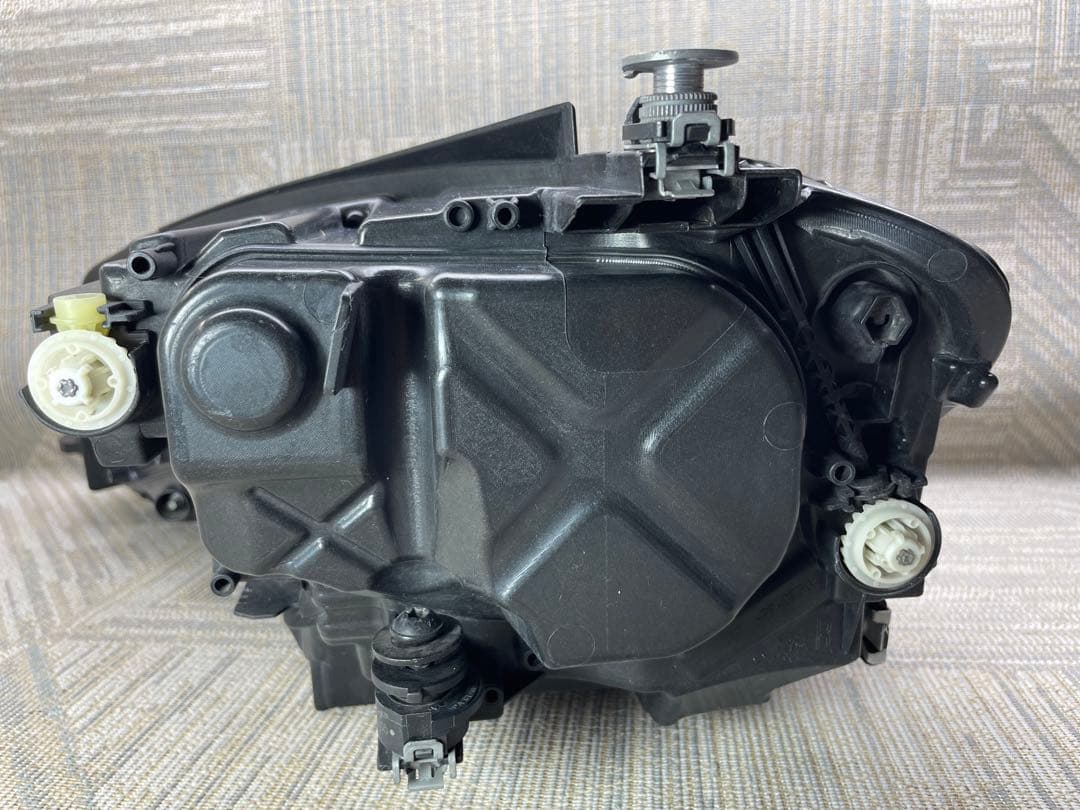 VW　ゴルフ7　5G　後期　ヘッドライト　右側　LED　5G2 941 036