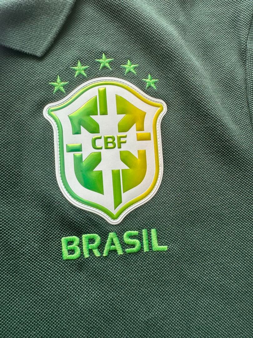 【サンパウロで購入】サッカー　ブラジル代表ポロシャツ
