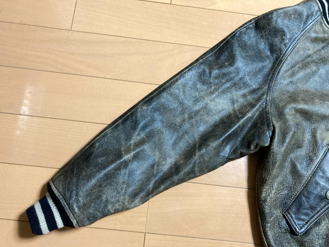ま*み様 ハーレーダビッドソン ヴィンテージ レザージャケット Lサイズ スタジ