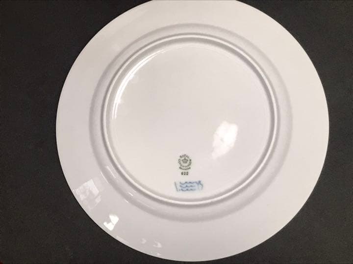ロイヤルコペンハーゲン　ブルーブルーテッド　モモさん専用皿