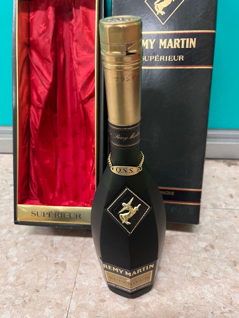 レミーマルタンスペリオール700ml40度REMYMARTINSUPERIEUR