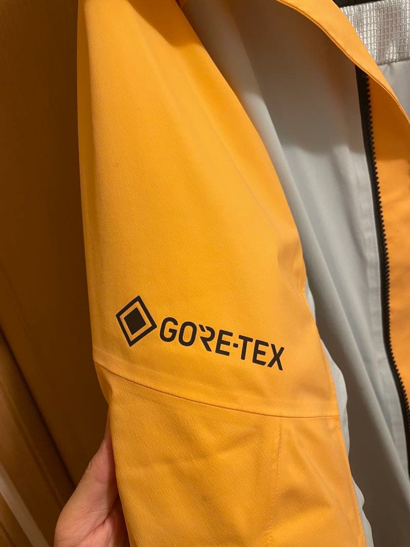 最終値下げ❗️ Burton [ak] GORE-TEX スノーボードジャケットS