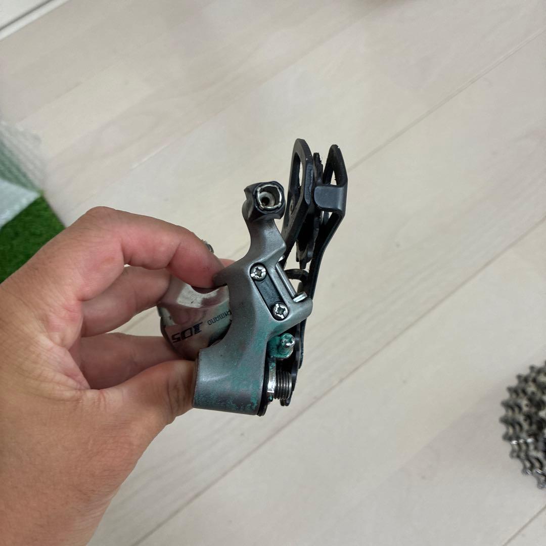 Shimano 105 コンポーネントセット　シフトレバーも追加