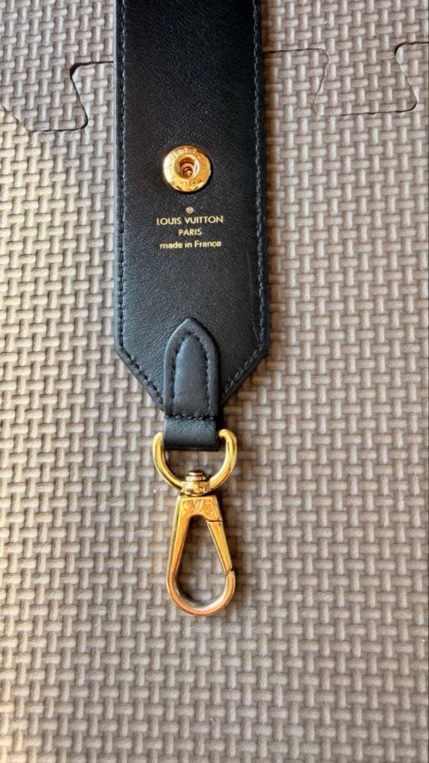 ルイヴィトン ショルダーストラップ LOUIS VUITTON J02465