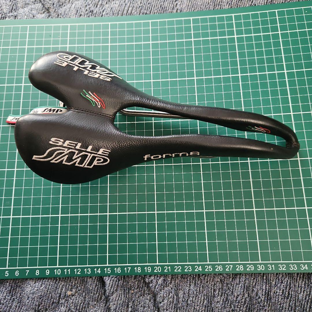 Selle SMP Forma サドル ブラック