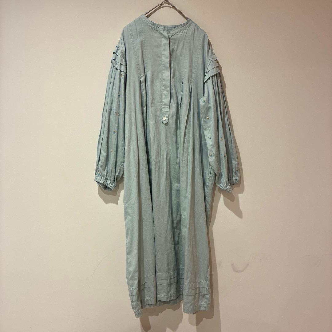 新品　ドゥーブルー doux bleu Bee Embroidery ワンピース