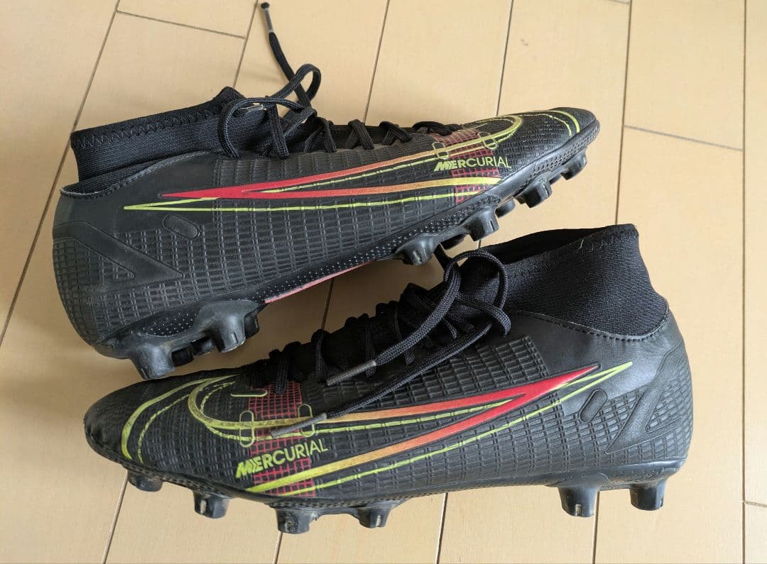 NIKE ナイキサッカースパイク マーキュリアル スーパーフライアカデミー25