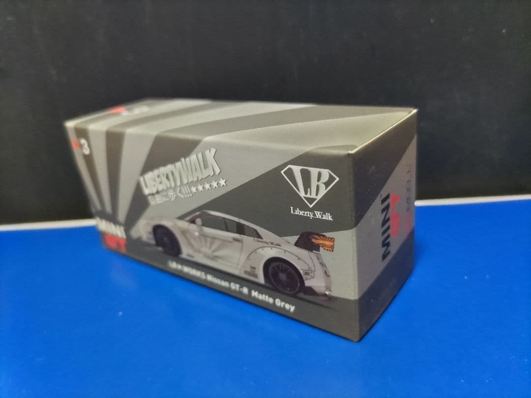 miniGT リバティウォーク　GT-R 2台セット